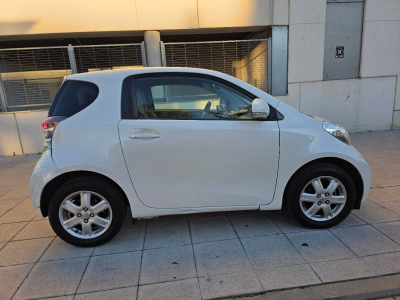 Toyota IQ