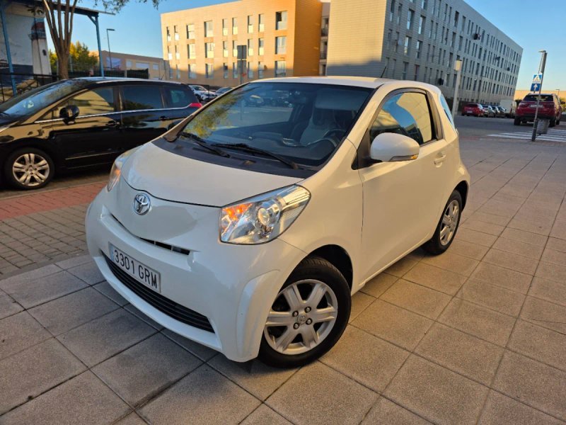 Toyota IQ