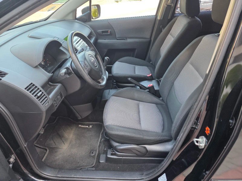 Mazda 5