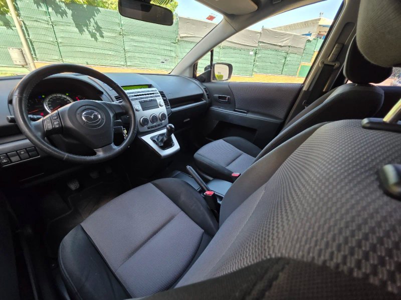 Mazda 5