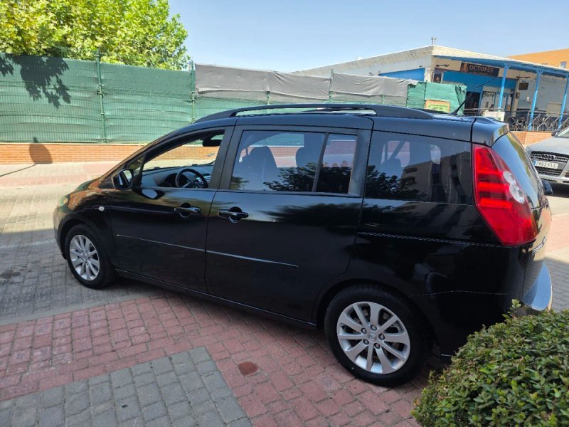 Mazda 5