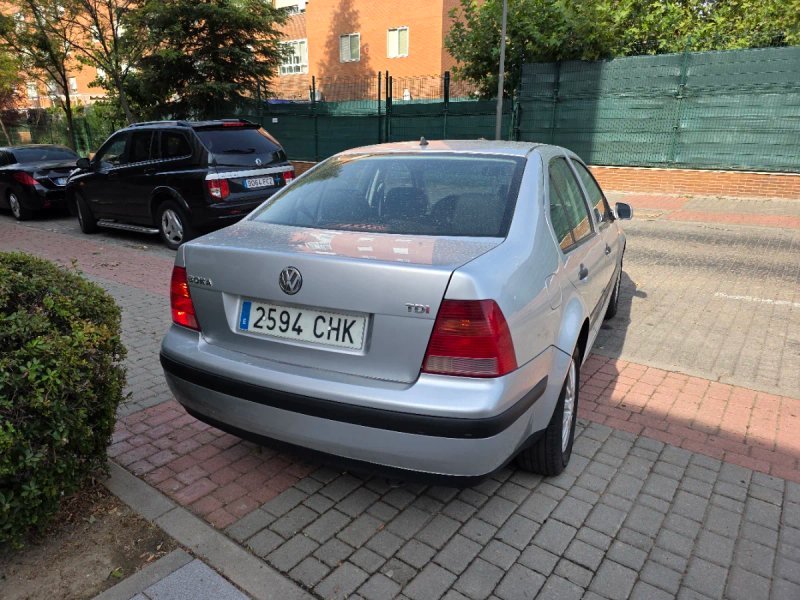 Volkswagen BORA
