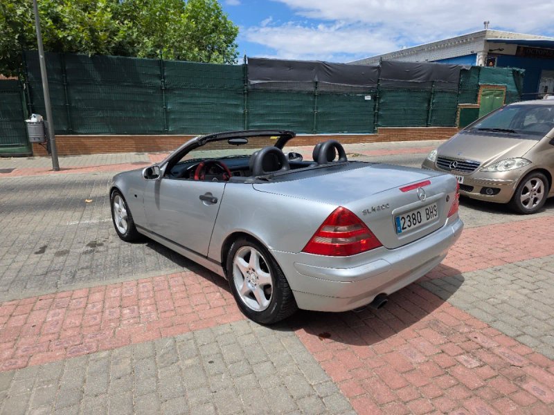 Mercedes-Benz SLK
