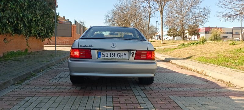 Mercedes-Benz SL