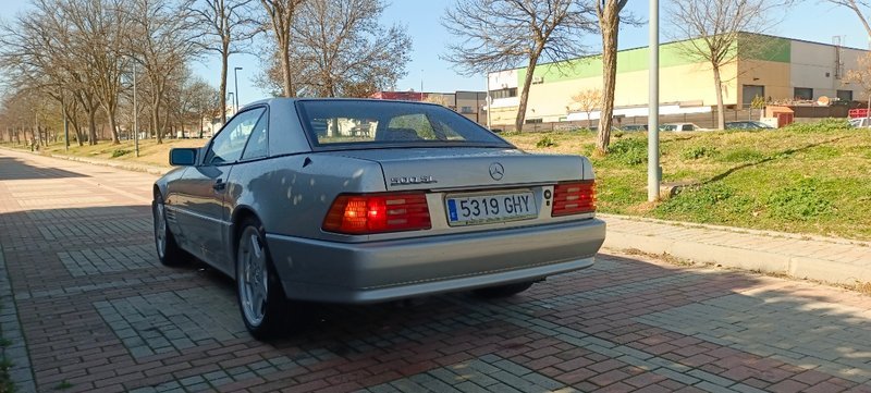 Mercedes-Benz SL