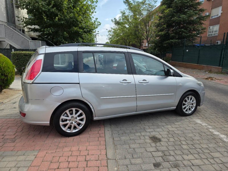 Mazda 5