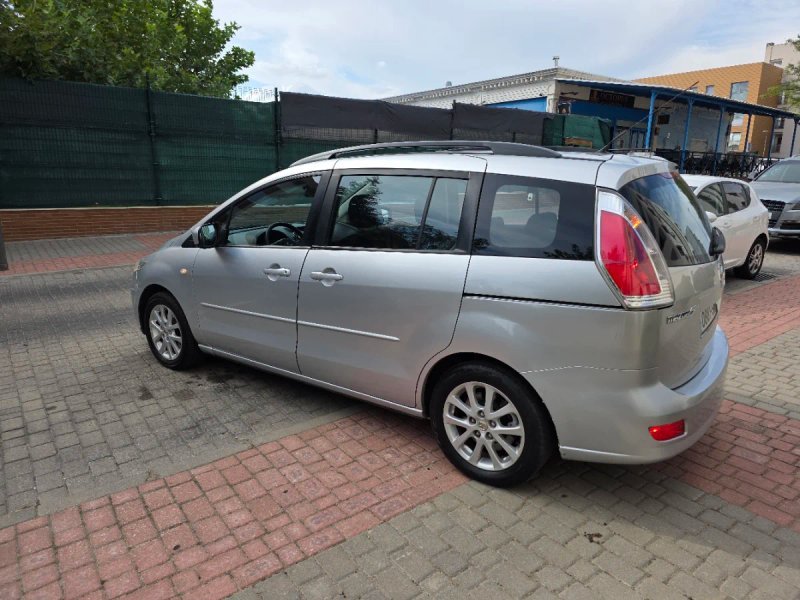 Mazda 5