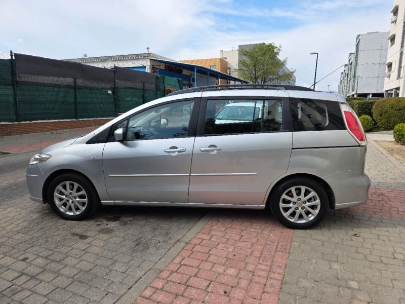 Mazda 5