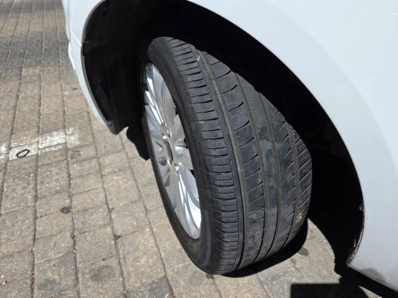 FORD S Max