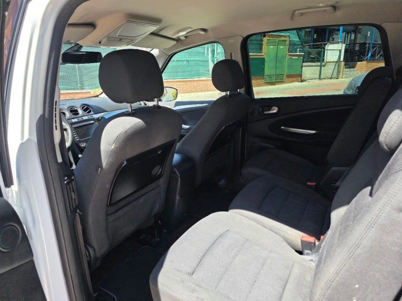 FORD S Max