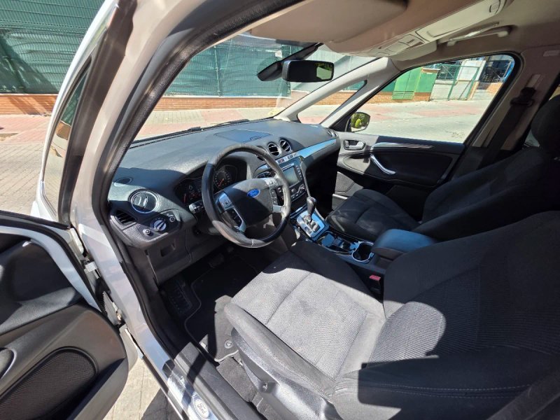 FORD S Max
