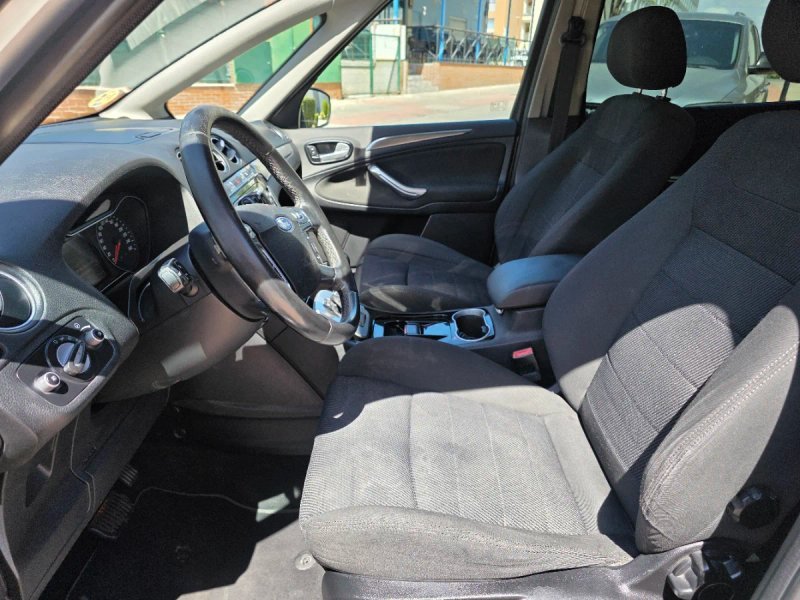 FORD S Max