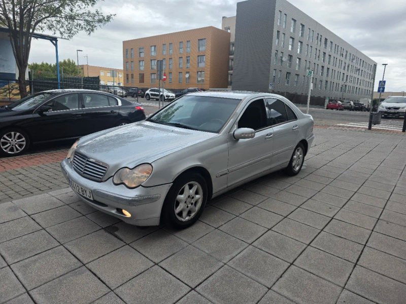 Mercedes-Benz Clase C