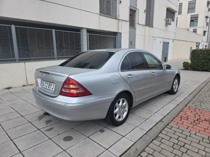 Mercedes-Benz Clase C