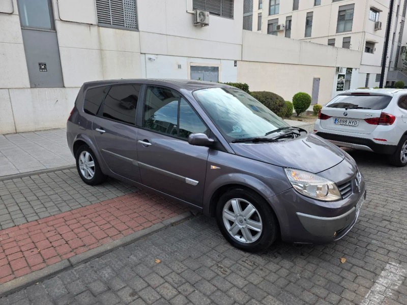 Renault Grand Scenic