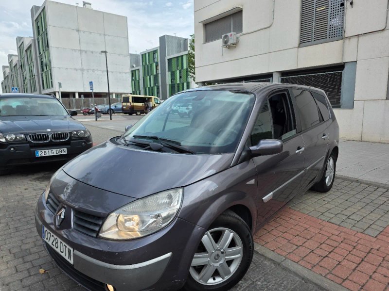 Renault Grand Scenic