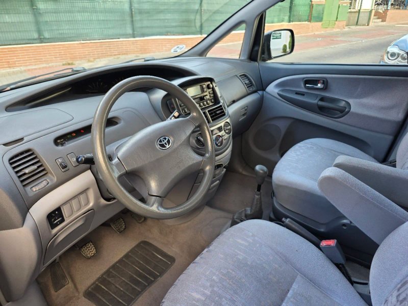 Toyota Previa