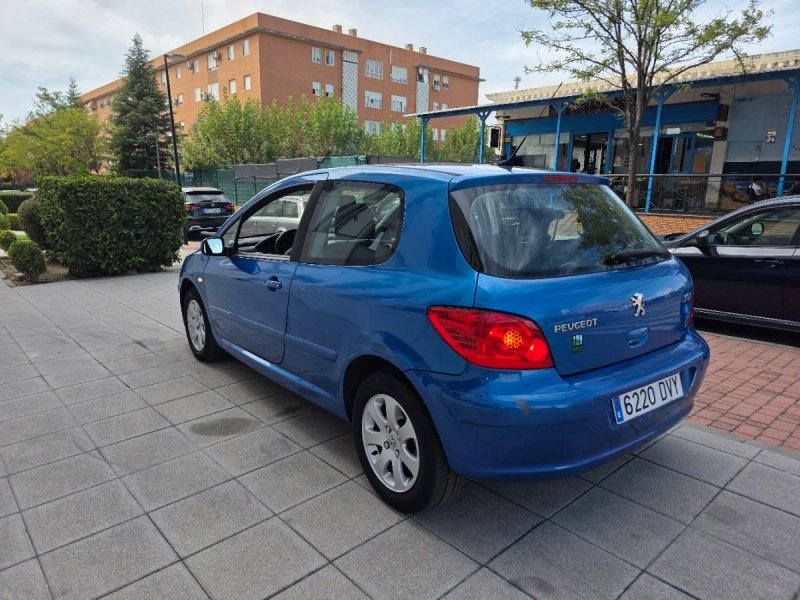 Peugeot 307