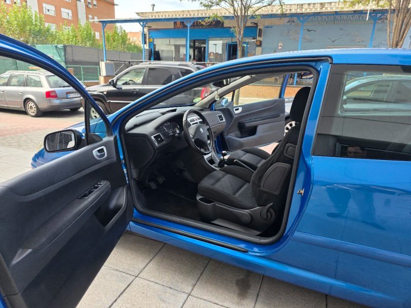 Peugeot 307