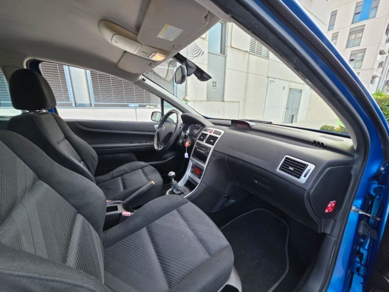 Peugeot 307