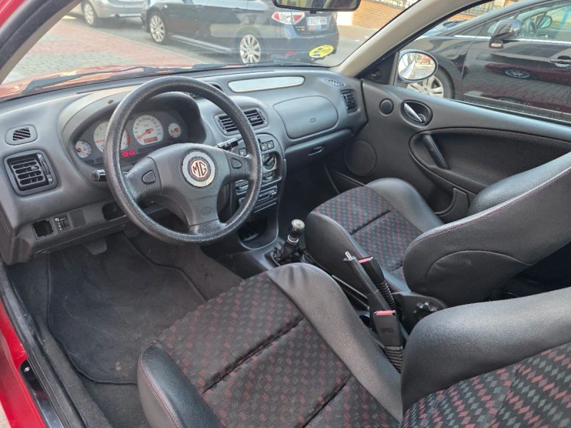 MG ZR