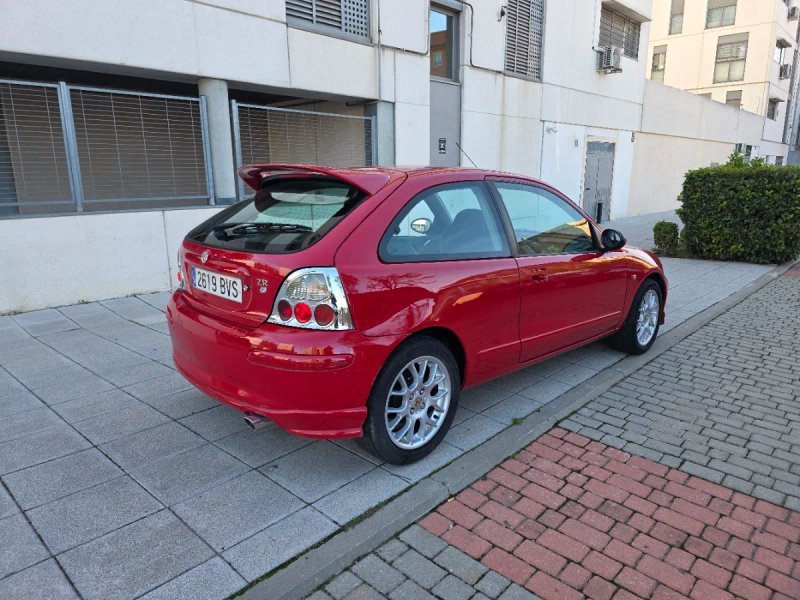 MG ZR