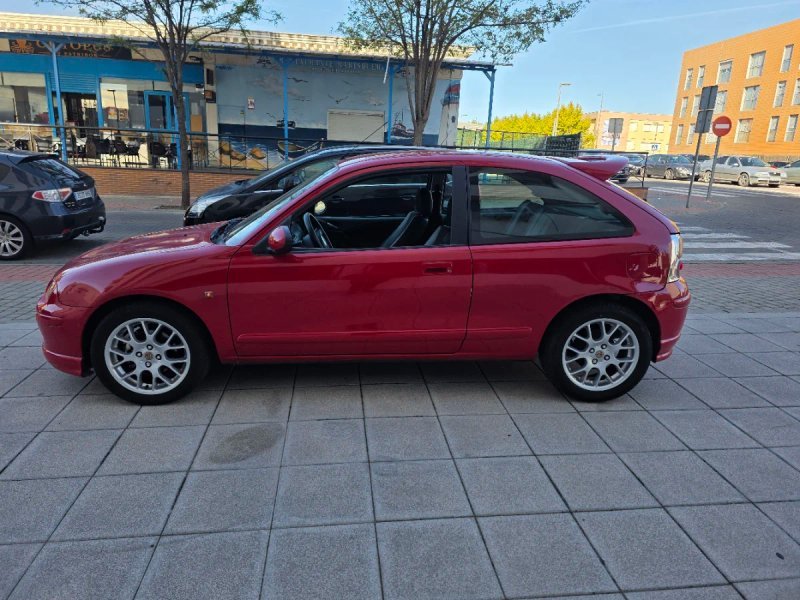 MG ZR