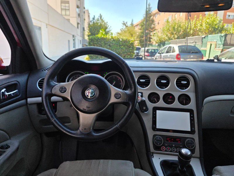 Alfa Romeo 159