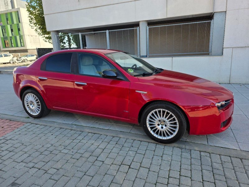 Alfa Romeo 159