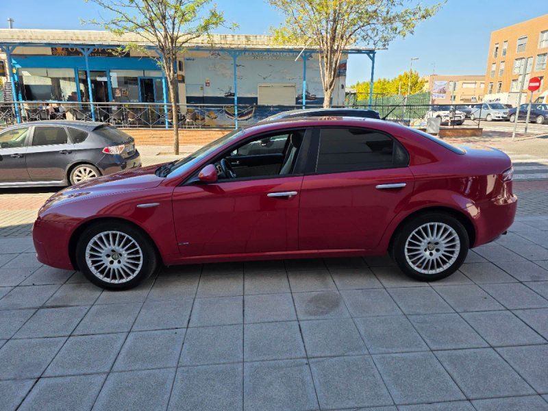 Alfa Romeo 159